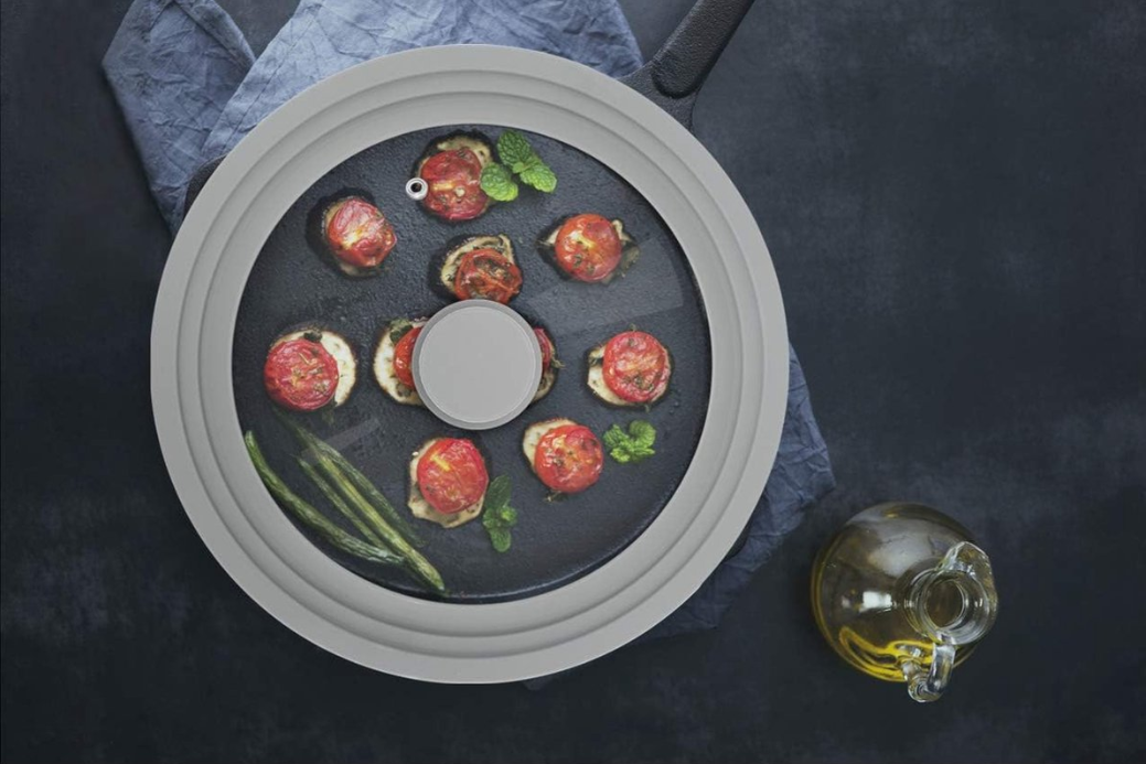 Royalty Line® FS2M Induktions-Kochtopf – 3-teiliges Kochtopf-Set mit Universaldeckel – Ø 18/20 cm – 1,6/2,3 Liter – Antihaftbeschichtung – Für alle Herdarten geeignet – Silber